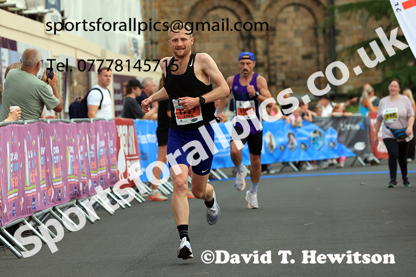 DDurham City 10k, 2025 Durham City 5k and 10k, Durham.  Photo: David T. Hewitson/Sports for All Pics